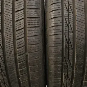 ACcelera X grup n 235/55 R18 104V Reducere de preț