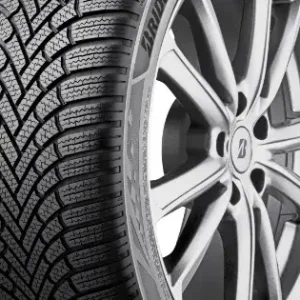 Ultima șansă BRIDGESTONE Blizzak 6 225/45 R17 94V