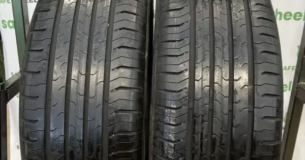 Ofertă CONTINENTAL CONTIECOCONTACT 5 215/60 R17 96H