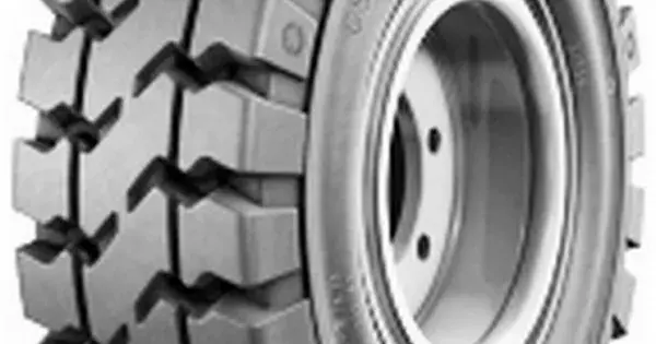 CONTINENTAL Sc20 mileage+ 6.50/0 R10 --- Transport gratuit