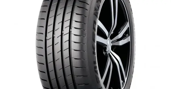 FALKEN ZIEX ZE320 215/70 R16 100H Retur gratuit