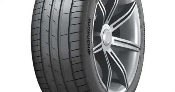 Premium HANKOOK K127E veNtus S1 evo3 ev 215/65 R17 99V