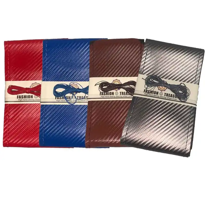 Retur ușor Husa volan 10.5×38 cm cu ac si ata, piele sintetica, carbon