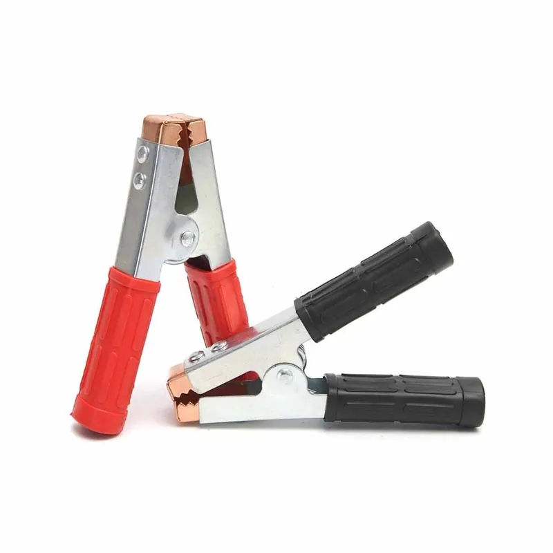 Ofertă de sezon Clesti curent crocodil izolati 600A