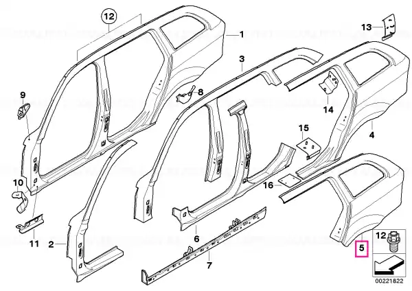 Preț redus Section of rear right fender